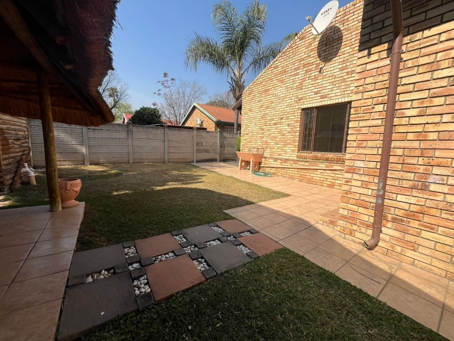 4 Bedroom Property for Sale in Bodorp North West